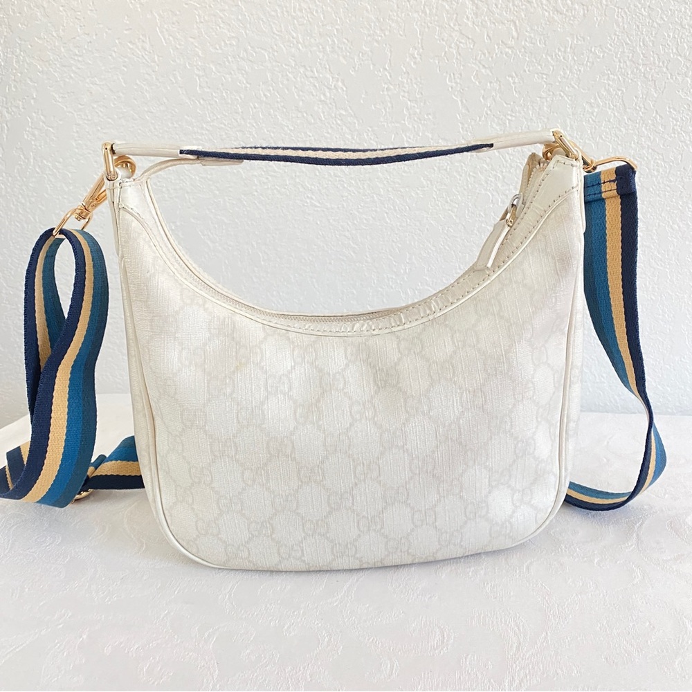 GUCCI GG supreme hobo Bag